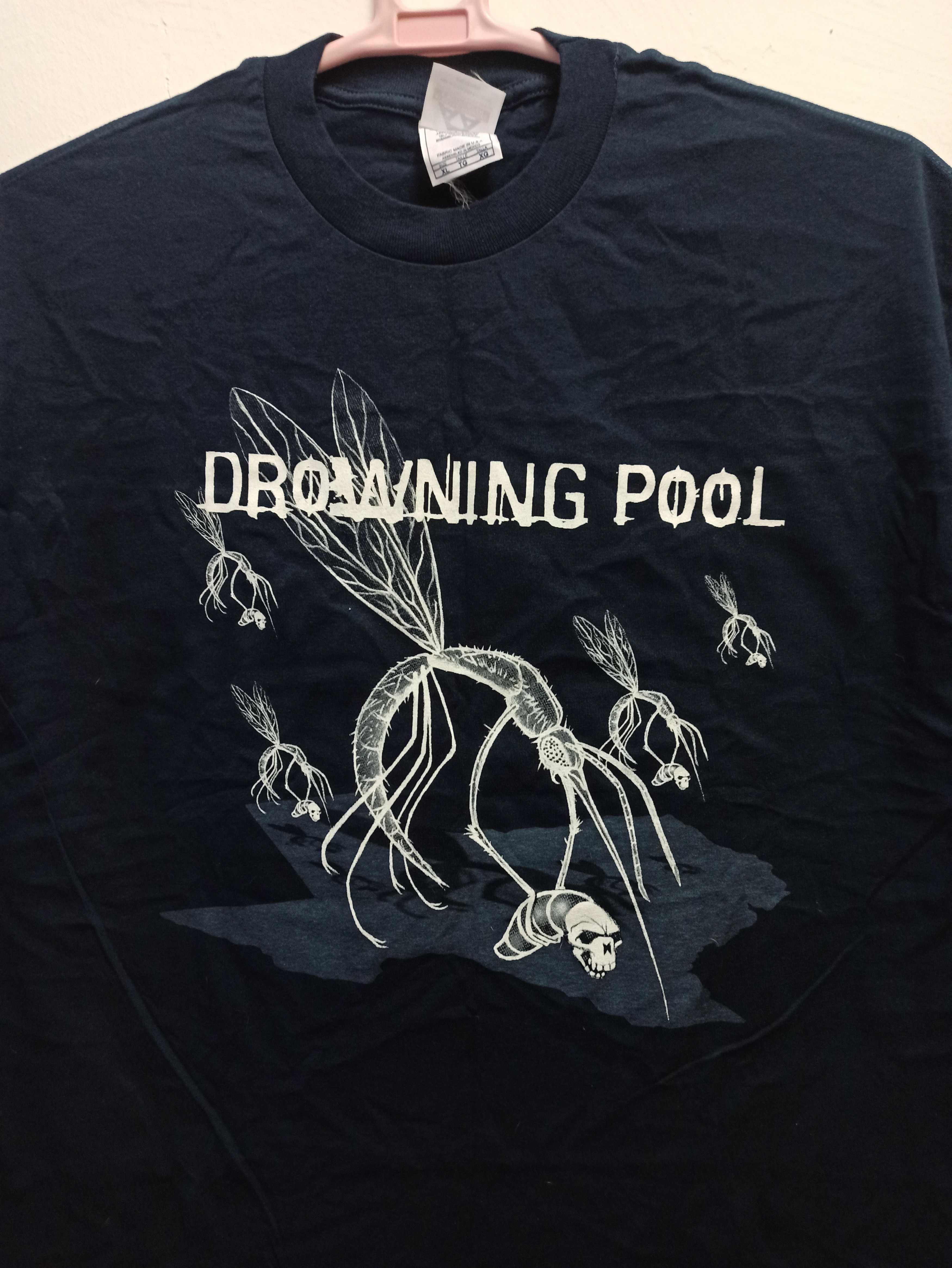 Band Tees Drowning Pool Mosquito T-Shirt Size US XL / EU 56 / 4 - 2 Thumbnail