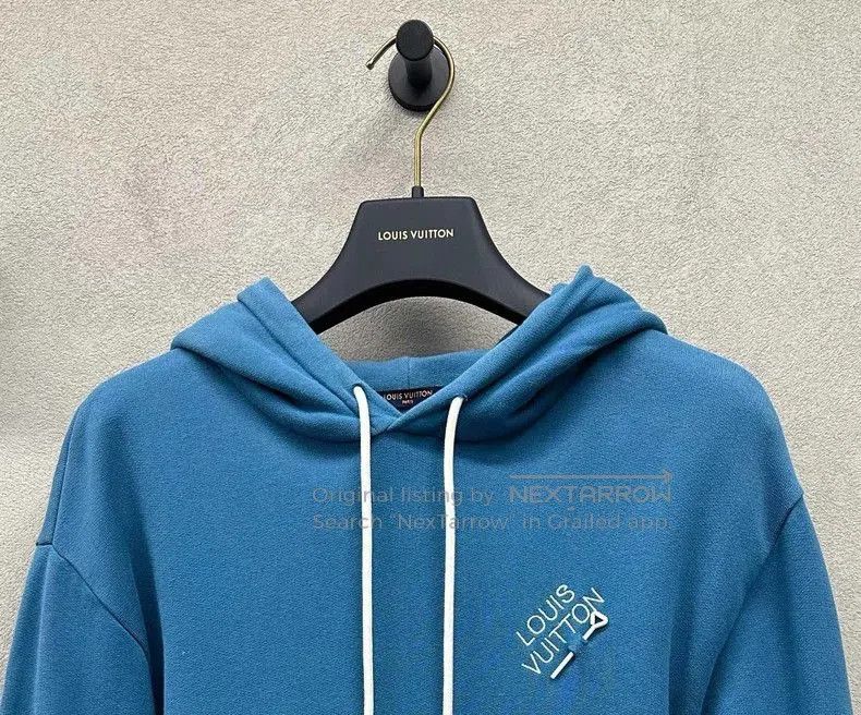 Louis Vuitton LV Blue Hoodie Unisex Size S. Size US S / EU 44-46 / 1 - 5 Thumbnail