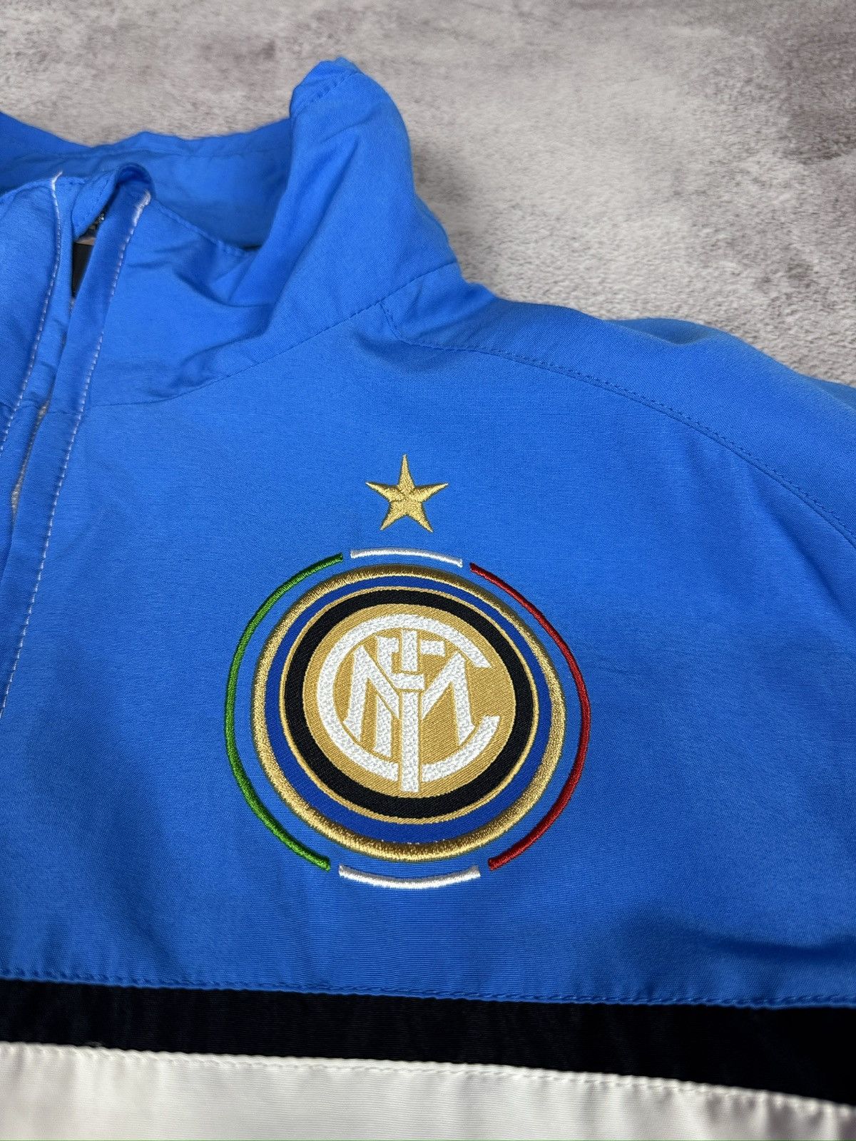 Nike Vintage Nike Inter Milan Track Jacket 2000s Football Drill Size US L / EU 52-54 / 3 - 7 Thumbnail