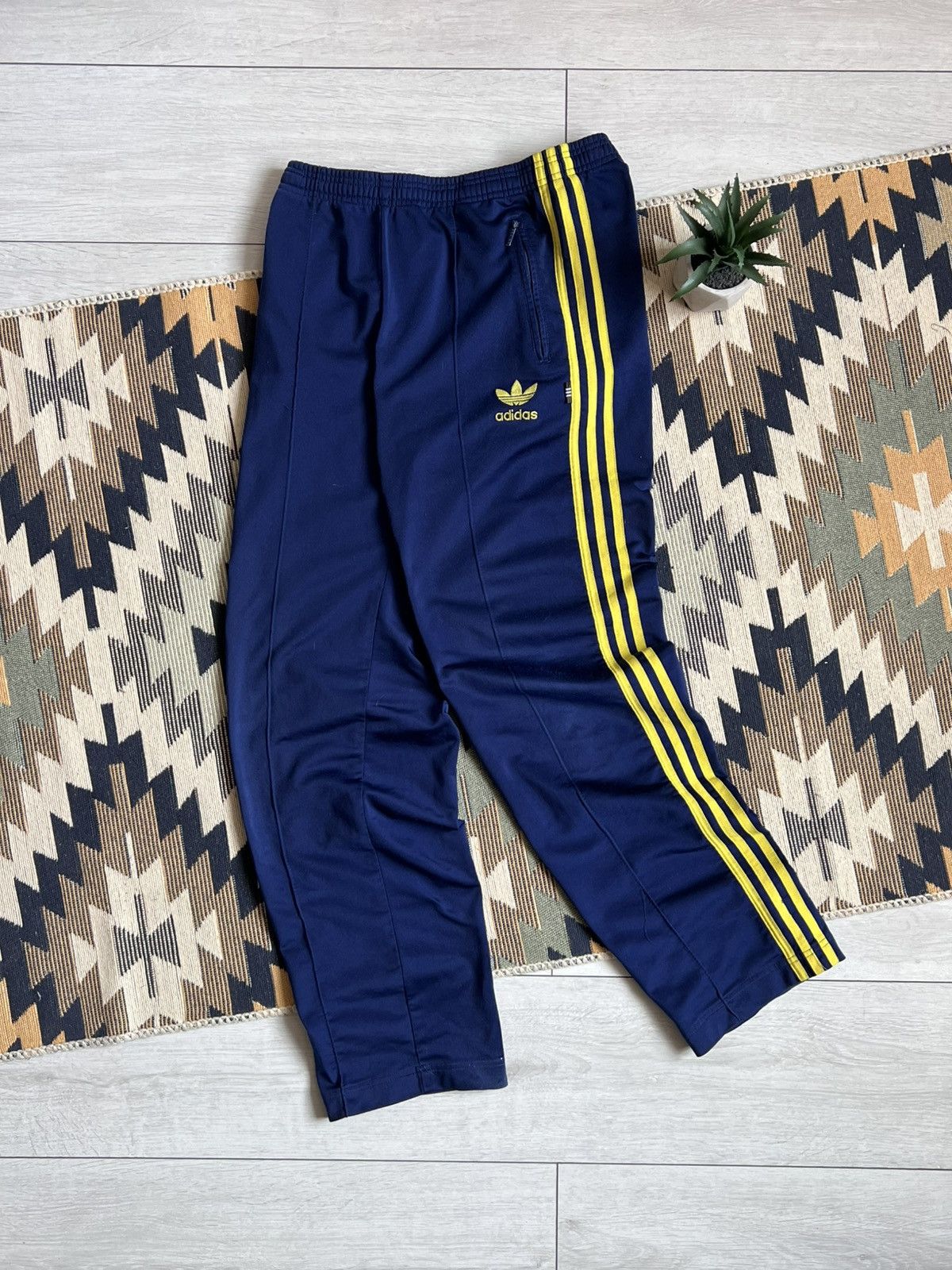Other Vintage Adidas 3 Striped Baggy Pants Size US 32 / EU 48 - 1 Thumbnail