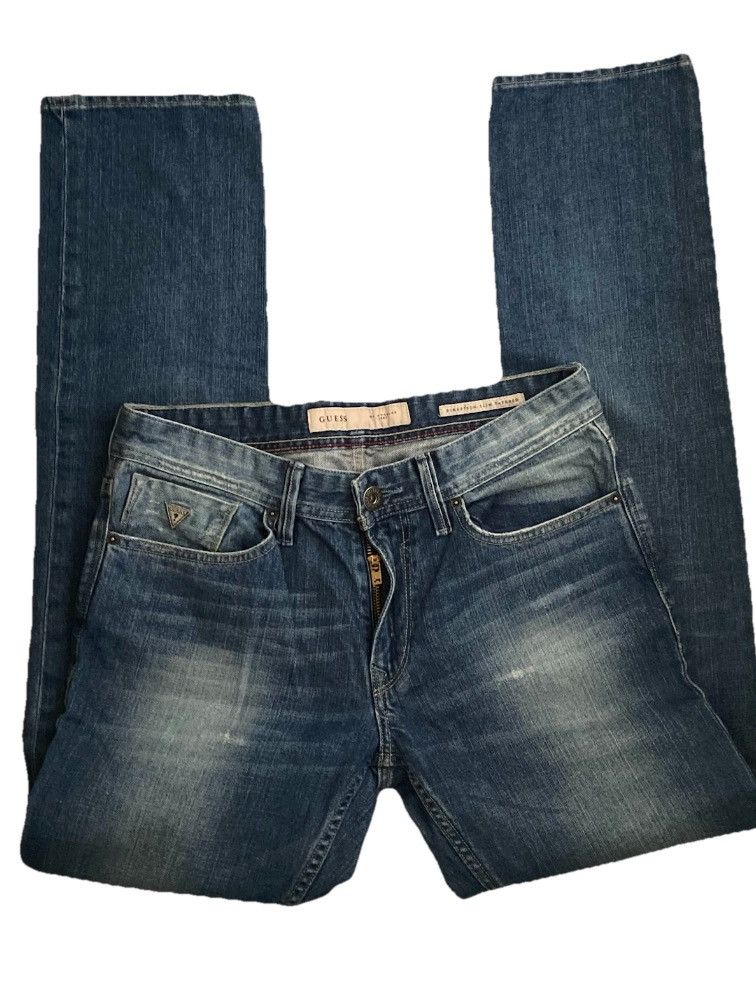 Guess guess robertson slim tapered made in mexico 31 W x 32L USA Size US 31 - 3 Thumbnail