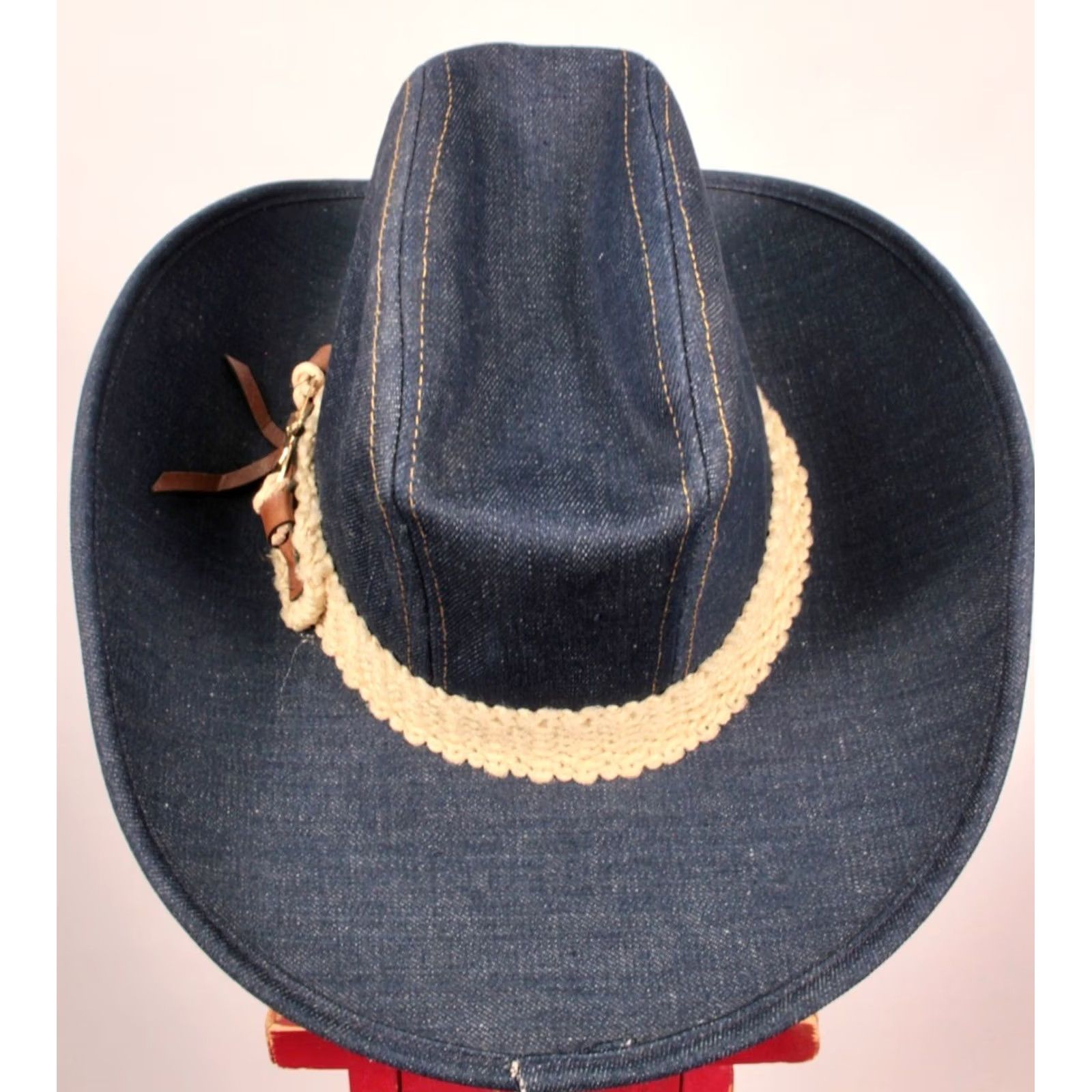 Vintage VTG 70s Hat Men Denim Cowboy Hat Horse Detail Sz M 1970s Blue Cowboy Mens Denim Hat Size ONE SIZE - 4 Thumbnail