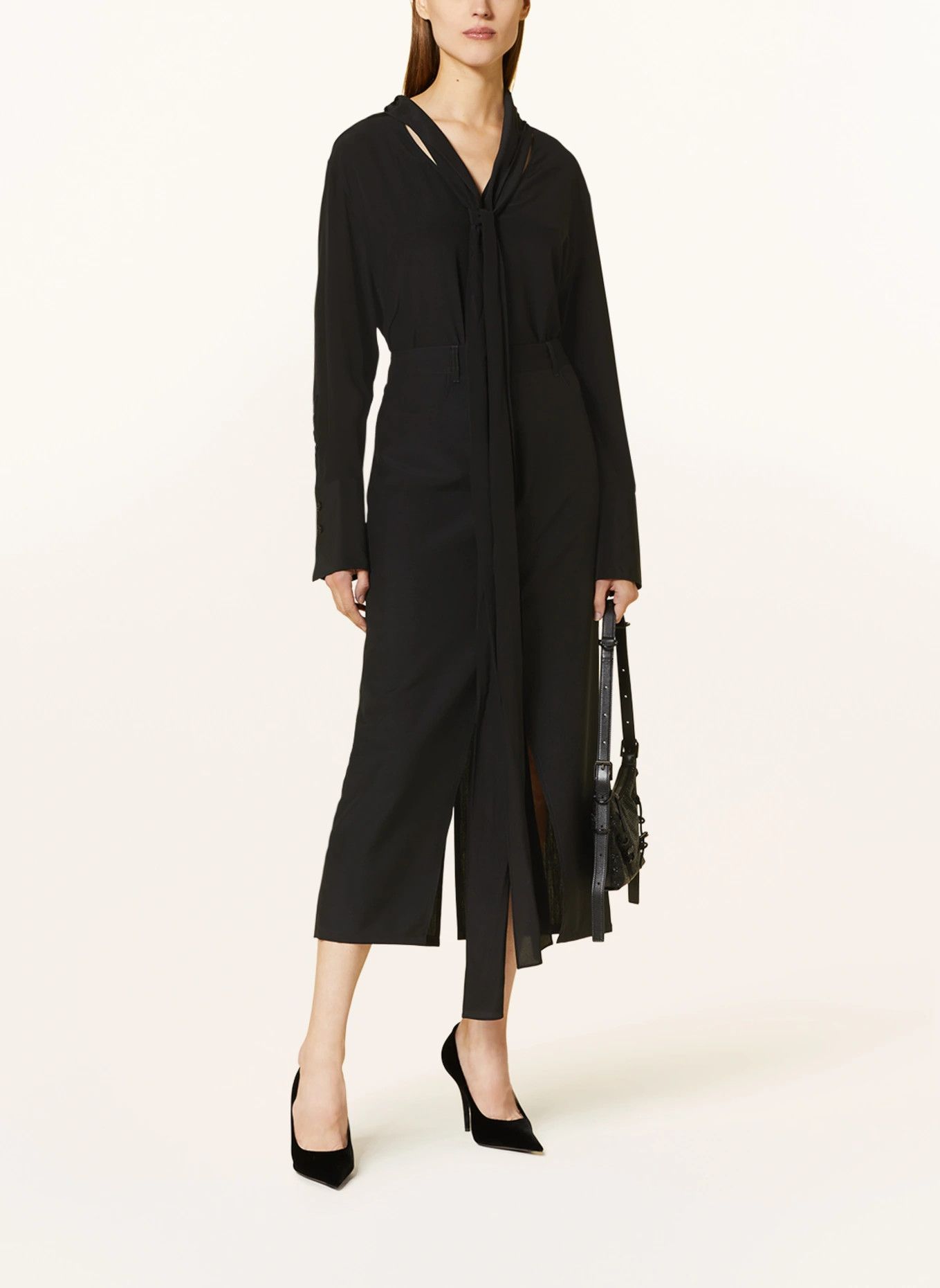 Givenchy o1y0925 Midi Skirt in Black Size 30" / US 8 / IT 44 - 2 Thumbnail
