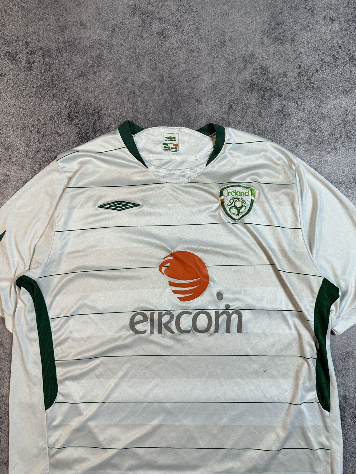 Umbro Vintage Umbro Ireland Soccer Jersey Blokecore Rare XXL VTg Size US XXL / EU 58 / 5 - 2 Thumbnail