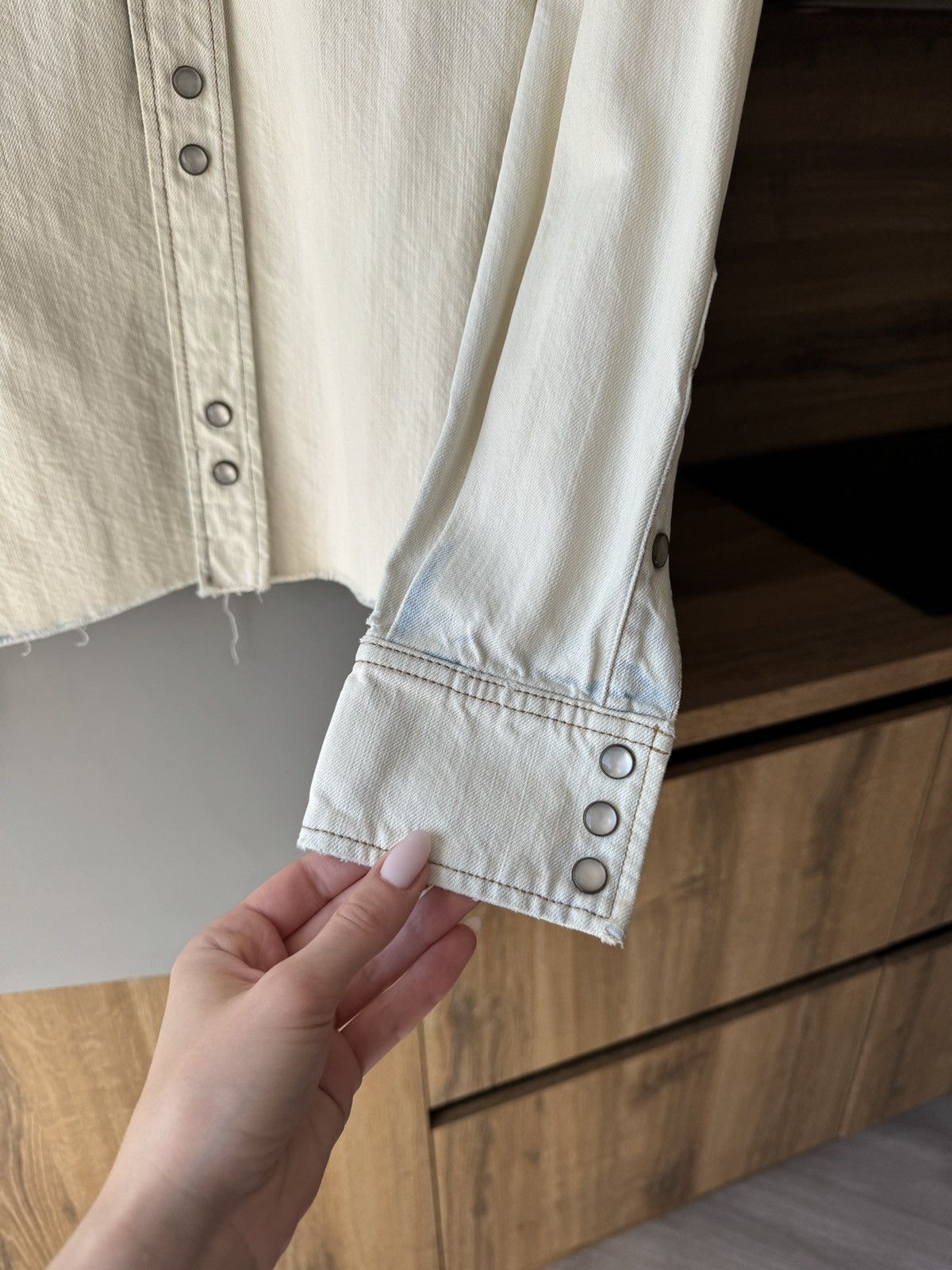 Saint Laurent Paris Saint Laurent SS’19 Western Distressed Denim Shirt Size XS / US 0-2 / IT 36-38 - 3 Thumbnail