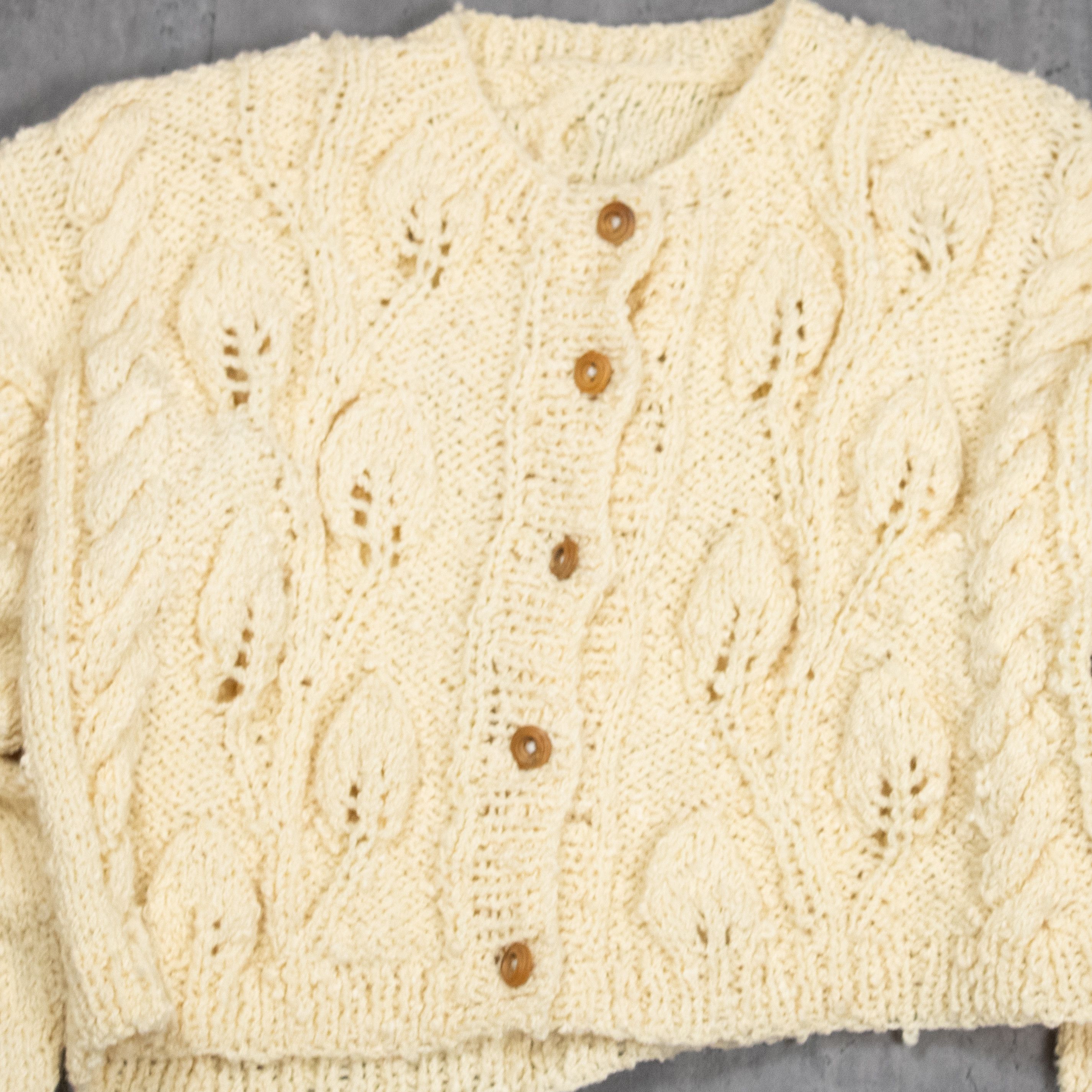 Japanese Brand VTG's 80's Flower Cable Cream Brown Cropped Cardigan Sweater Size US L / EU 52-54 / 3 - 5 Thumbnail