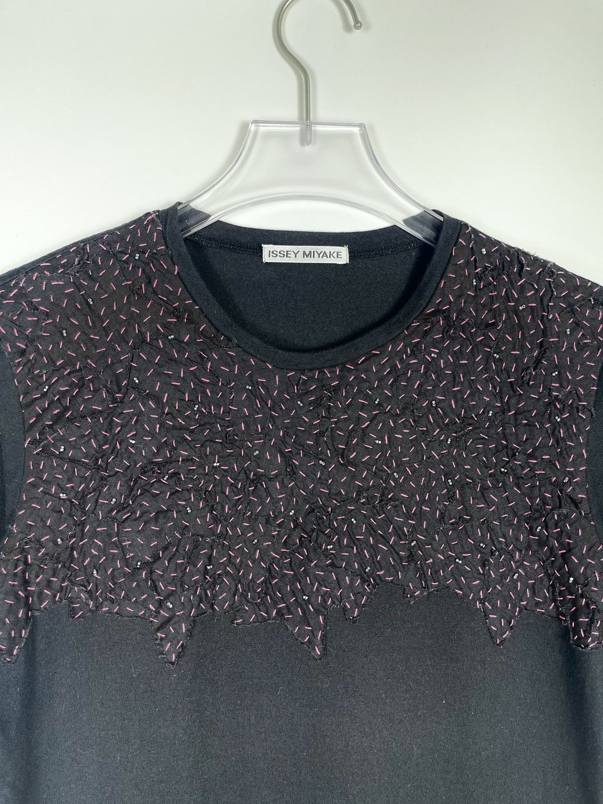 Issey Miyake Issey Miyake Embroidered Beads T-Shirt Size US M / EU 48-50 / 2 - 3 Thumbnail