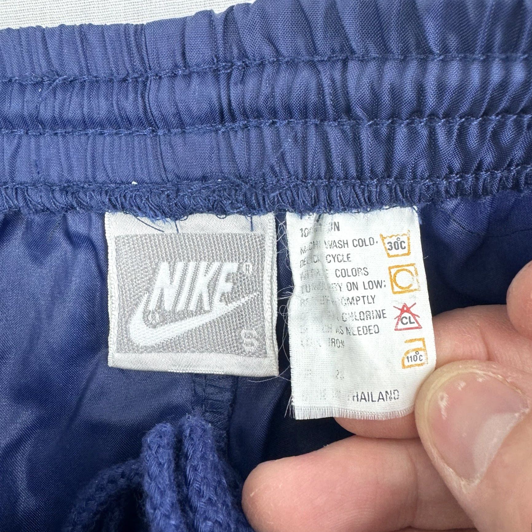 Nike VINTAGE Nike Track Pants Men S Blue 90s American Athletic Casual Sports Drawstring Pants Mens Size US 29 - 5 Thumbnail