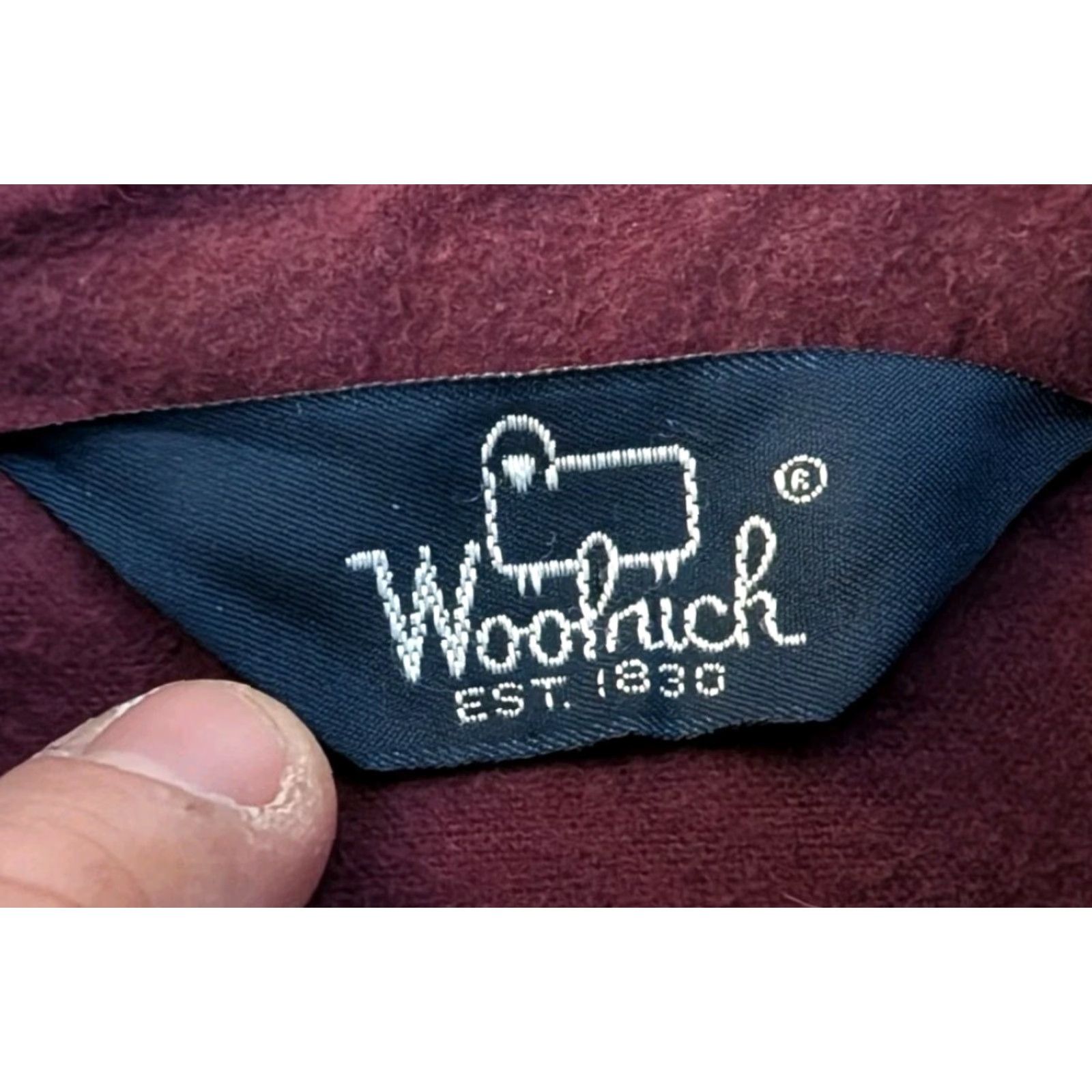 Vintage VINTAGE Woolrich Shirt Mens Button-Up 80s 90s Chamois Red Burgundy S/M Solid Cotton Flannel Pockets Casual Winter Fall Spring USA VGUC Size US S / EU 44-46 / 1 - 6 Thumbnail
