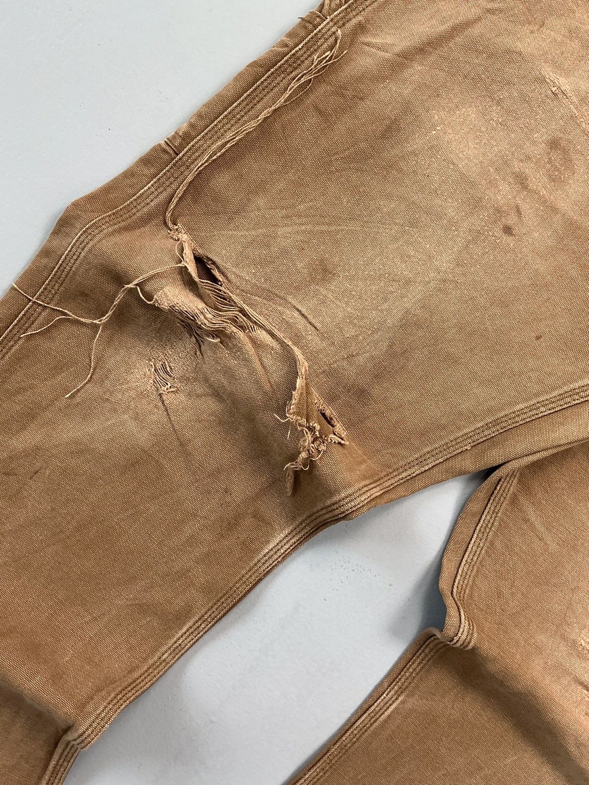 Carhartt Wip Vintage faded Carhartt carpenter damaged denim Size US 40 / EU 56 - 6 Thumbnail