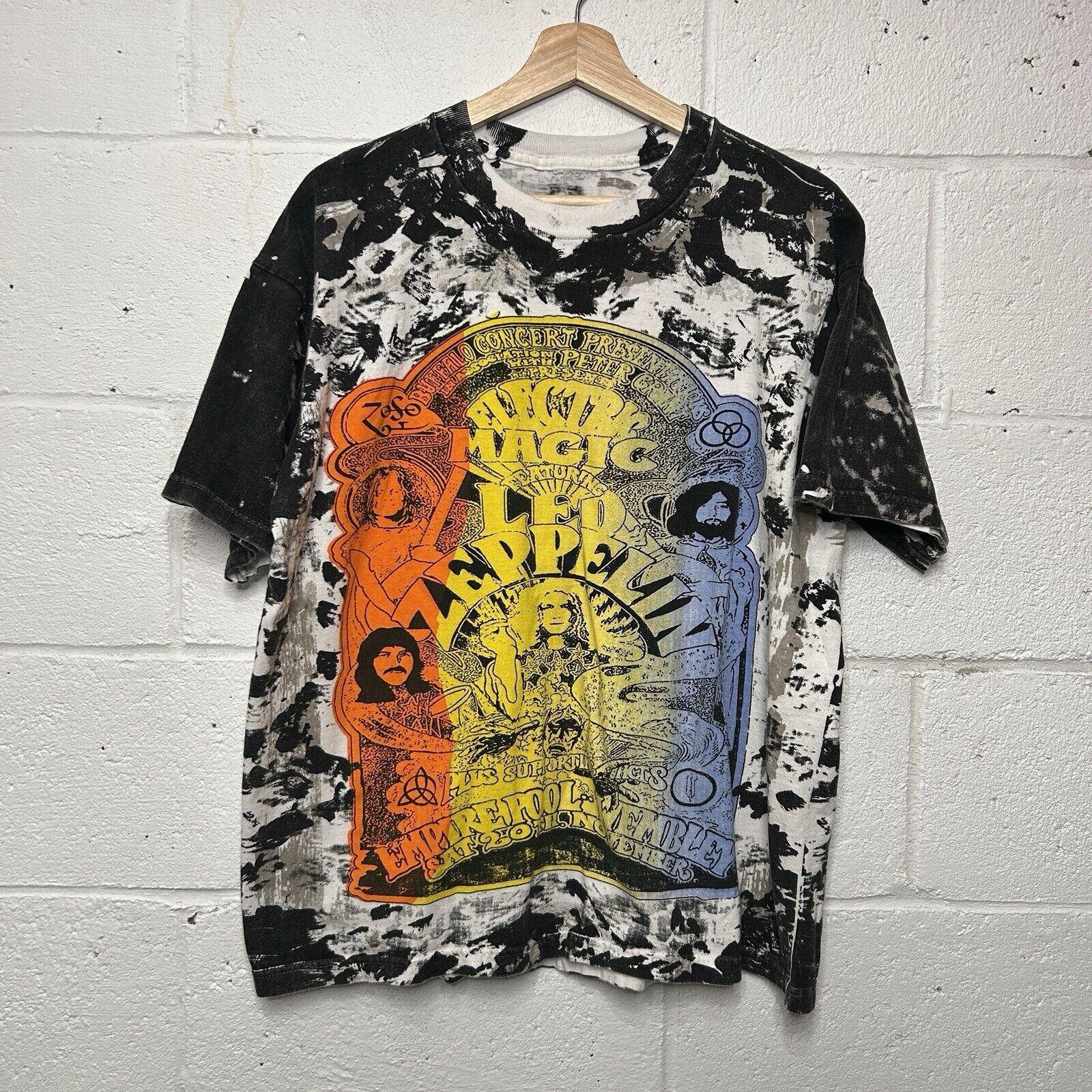 Vintage Mosquitohead Led Zeppelin Electric Magic Reprint AOP Tee Size US L / EU 52-54 / 3 - 1 Thumbnail