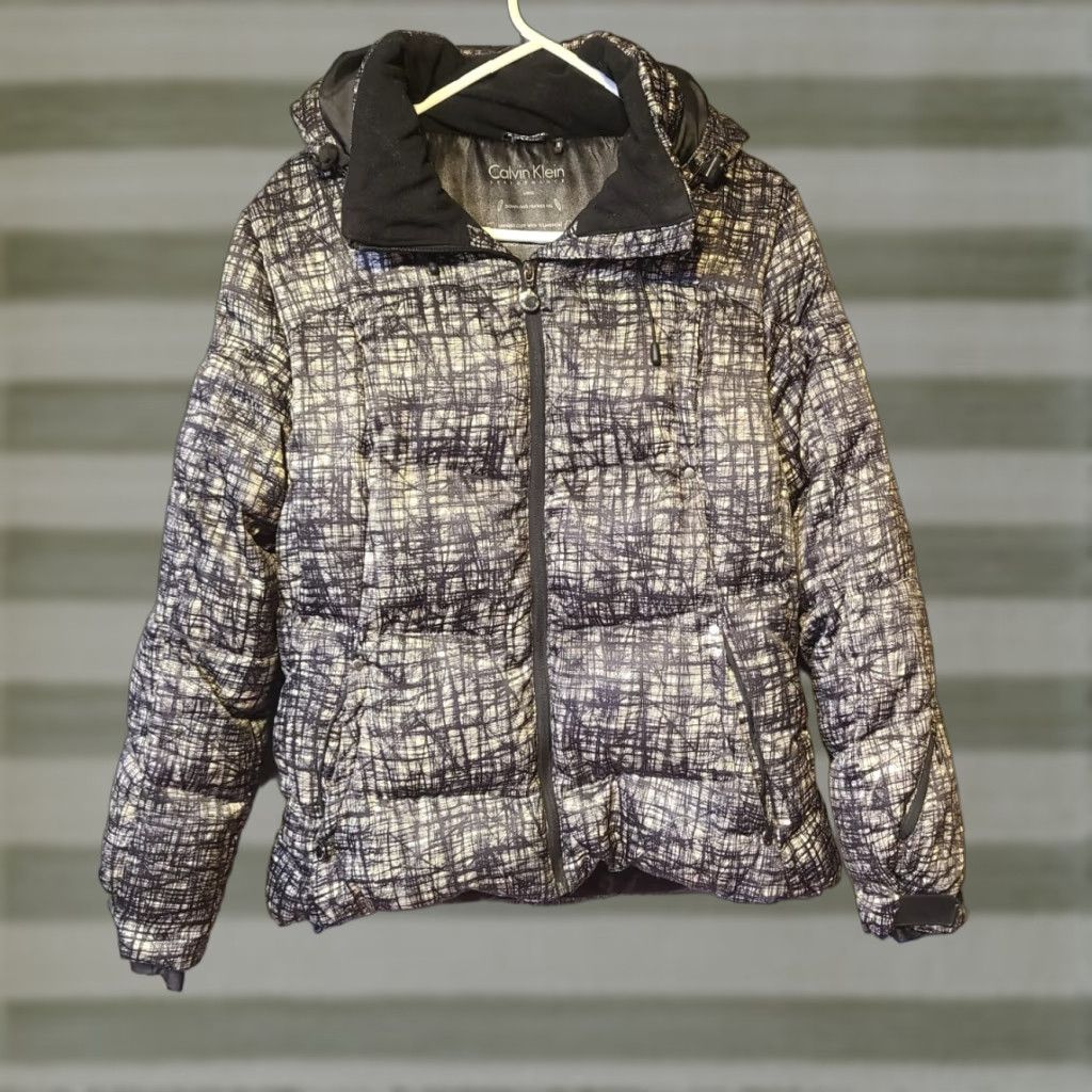 Calvin Klein VINTAGE Calvin Klein CK thk Black Down Feather Fill Hooded Winter Puffer Coat Womens Large Size L / US 10 / IT 46 - 1 Thumbnail