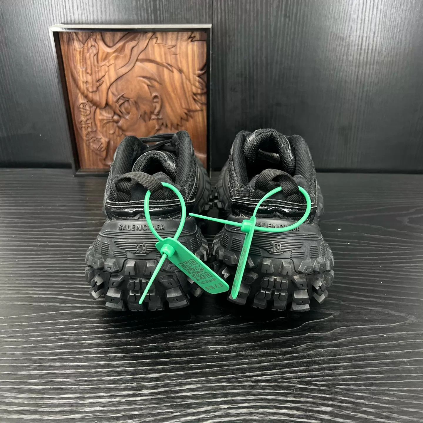 Balenciaga Balenciaga Tire Shoes Black 39 Near New Size US 6 / EU 39 - 3 Thumbnail