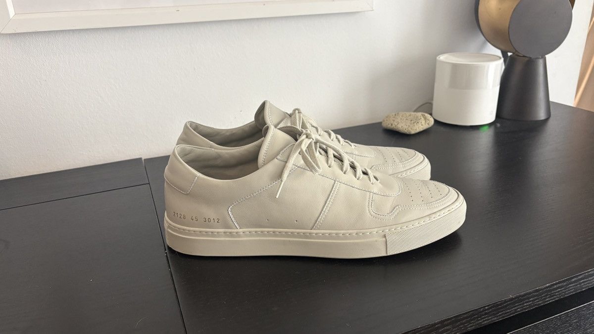 Common Projects Common Projects BBall Low Bone — Size 45 — Worn Once Size US 12 / EU 45 - 1 Thumbnail