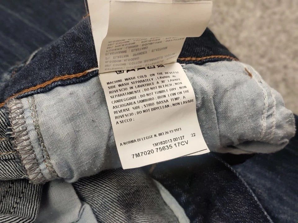 Balmain Pierre Balmain Design 17 CV Distressed Denim Slim Jeans Size US 26 / EU 42 - 18 Thumbnail