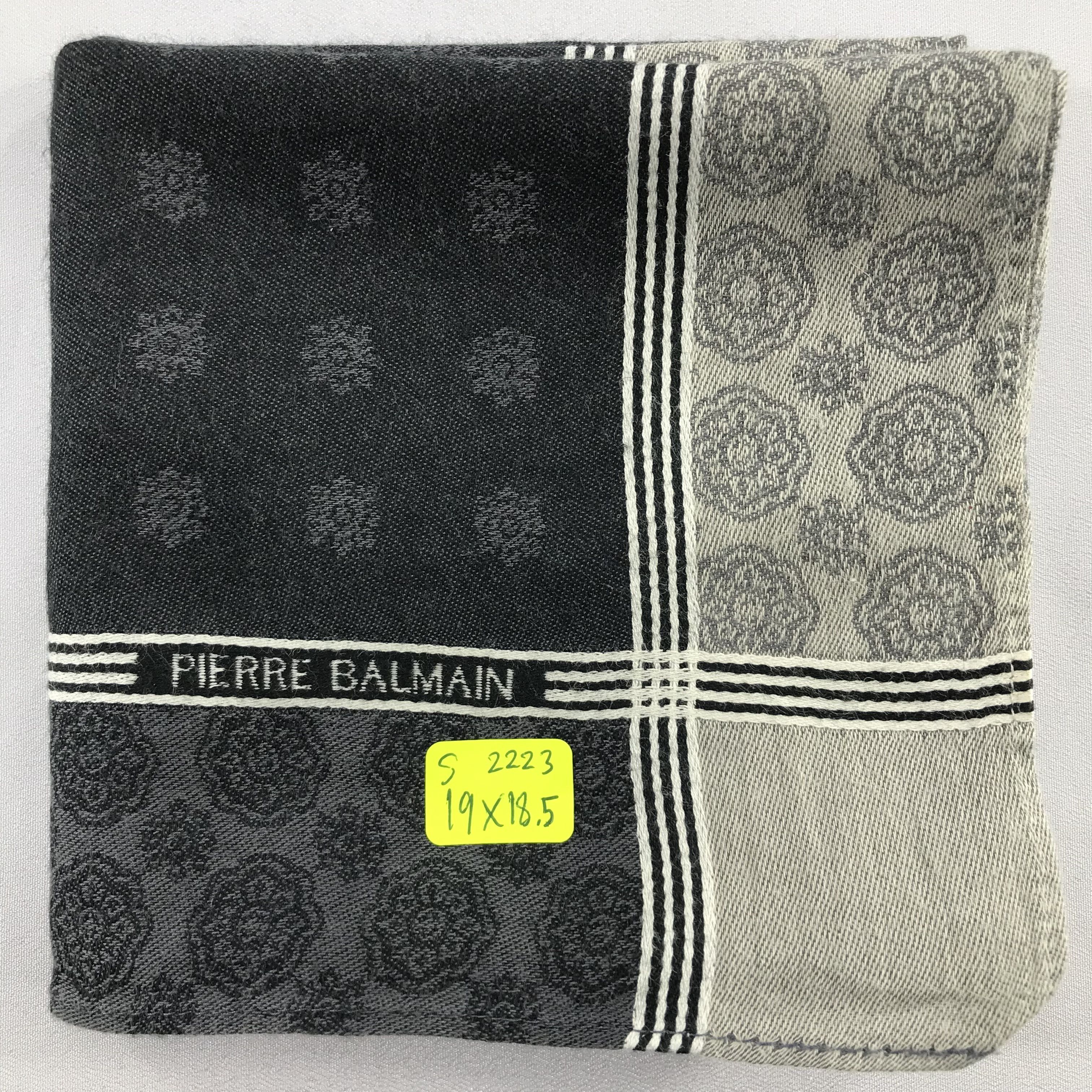 Pierre Balmain × Vintage Pierre Balmain Bandana / Handkerchief / Neckerchief -S2223 Size ONE SIZE - 5 Thumbnail