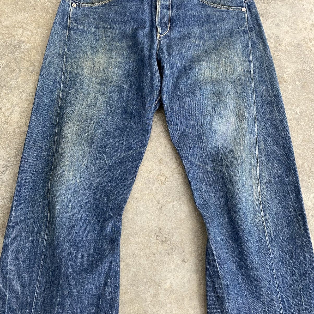 Levi's Vintage Levis Engineered Loose Denim Twisted Leg Jeans Size US 30 / EU 46 - 4 Thumbnail