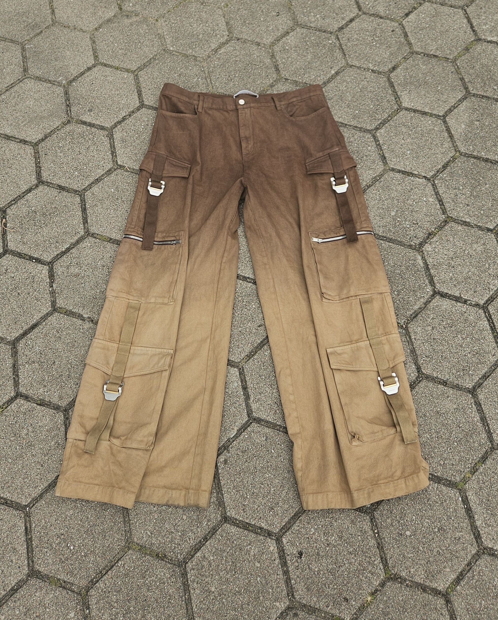 Dion Lee Dion Lee Multi Pocket Cargo Pants Ombré-Effect Size US 34 / EU 50 - 1 Thumbnail