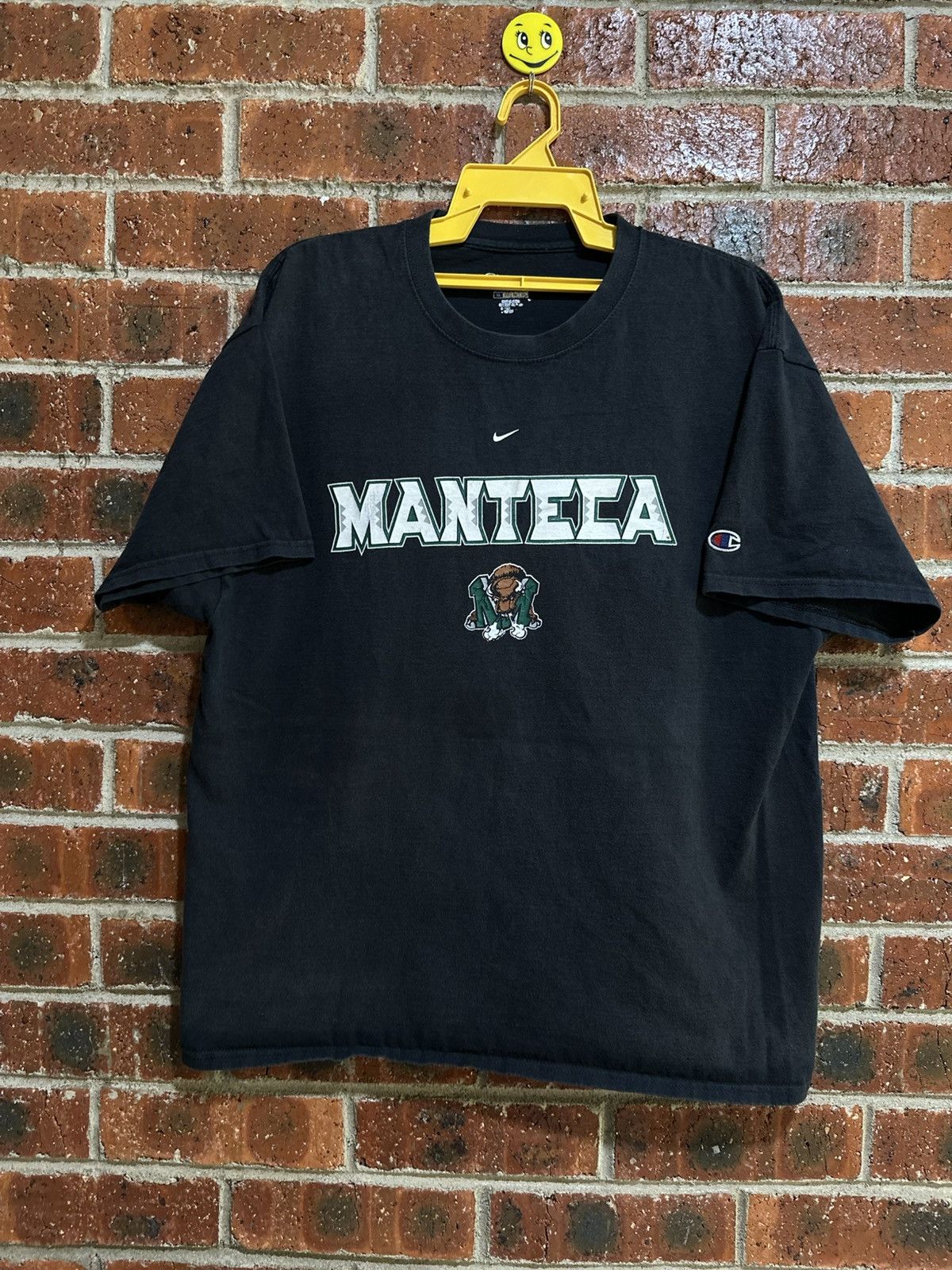 Champion × Nike × Vintage Vintage Nfl Champion Mantela Faded Tee Size US XL / EU 56 / 4 - 2 Thumbnail