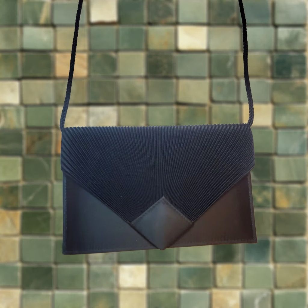 Vintage VINTAGE Merle Norman Purse Black Satin 1980s Formal Women Eveningwear Handmade Expandable NEW Size ONE SIZE - 1 Thumbnail