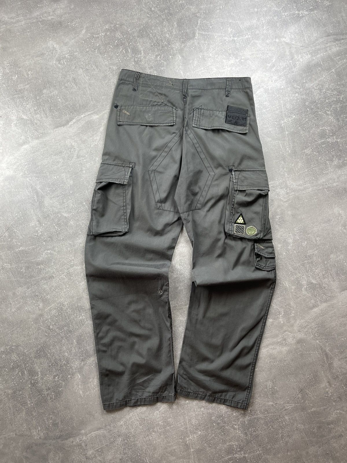Volcom Volcom Cargo Pants Green Utility Workwear Y2K Outdoor Skater Size US 31 - 2 Thumbnail