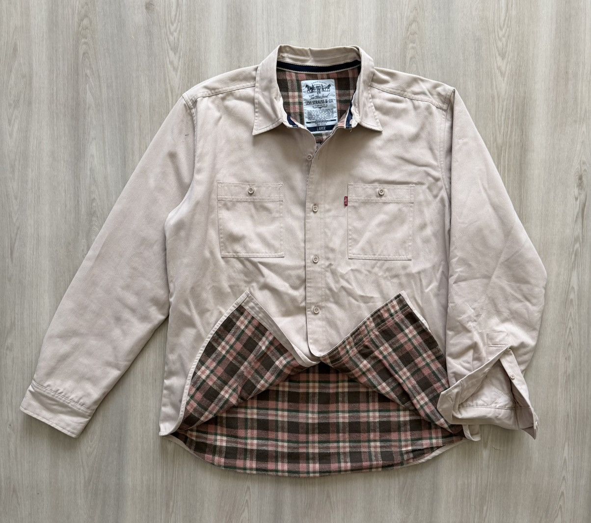 Vintage Vintage Levis Shirt Beige Khaki Twill Flannel Shacket Sz L Size US L / EU 52-54 / 3 - 1 Thumbnail