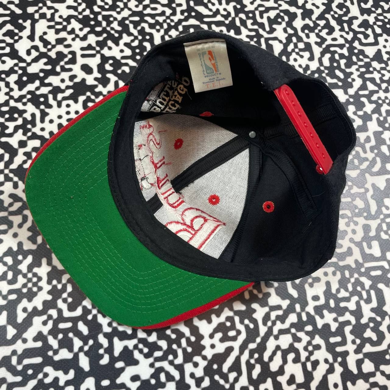 NBA Vintage 90s Chicago Bulls Wool Retro NBA Basketball Cap Size ONE SIZE - 5 Thumbnail