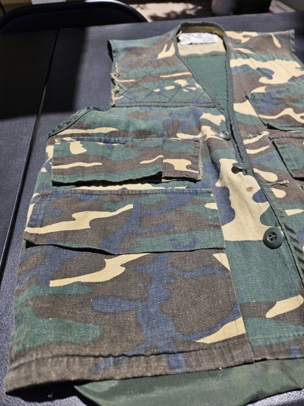 Other Duck Bay Vintage Camo Hunting Vest Size US M / EU 48-50 / 2 - 3 Thumbnail