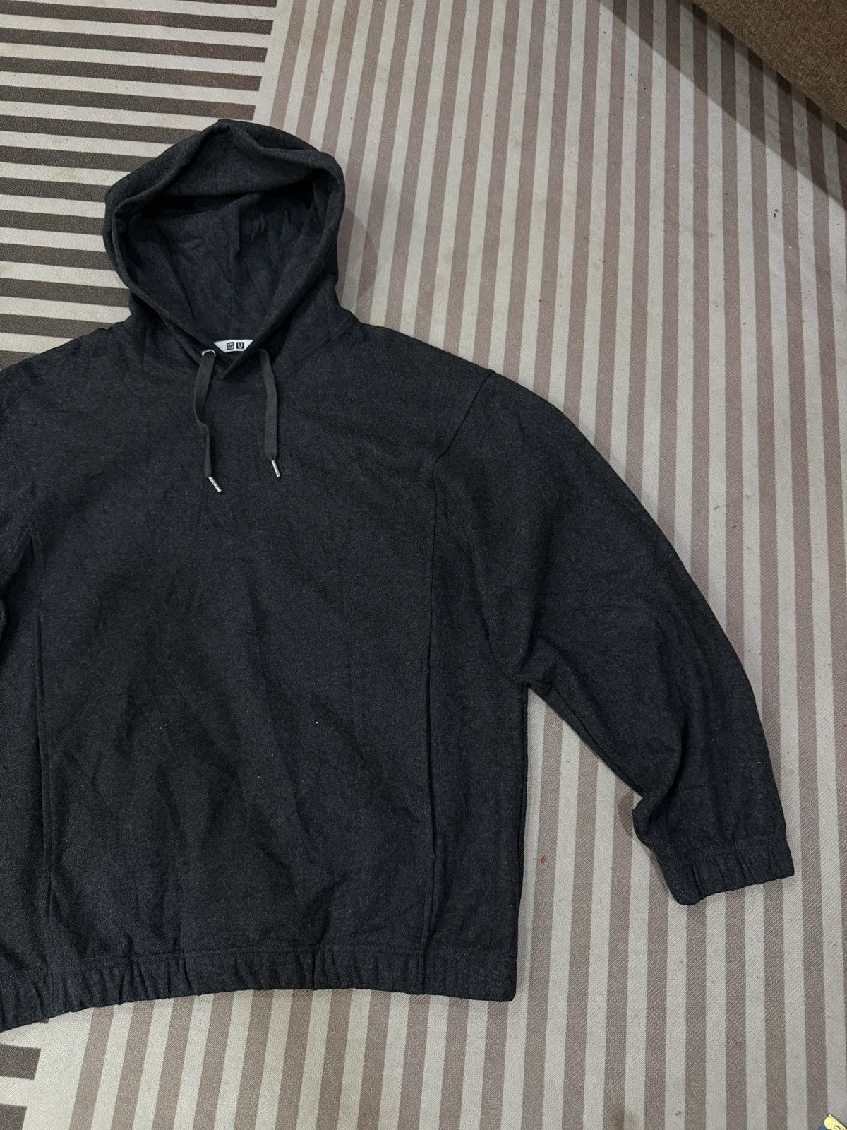 Uniqlo 🔥🔥🔥ARCHIVE UNIQLO HOODIE SWEATSHIRTS Size US M / EU 48-50 / 2 - 3 Thumbnail