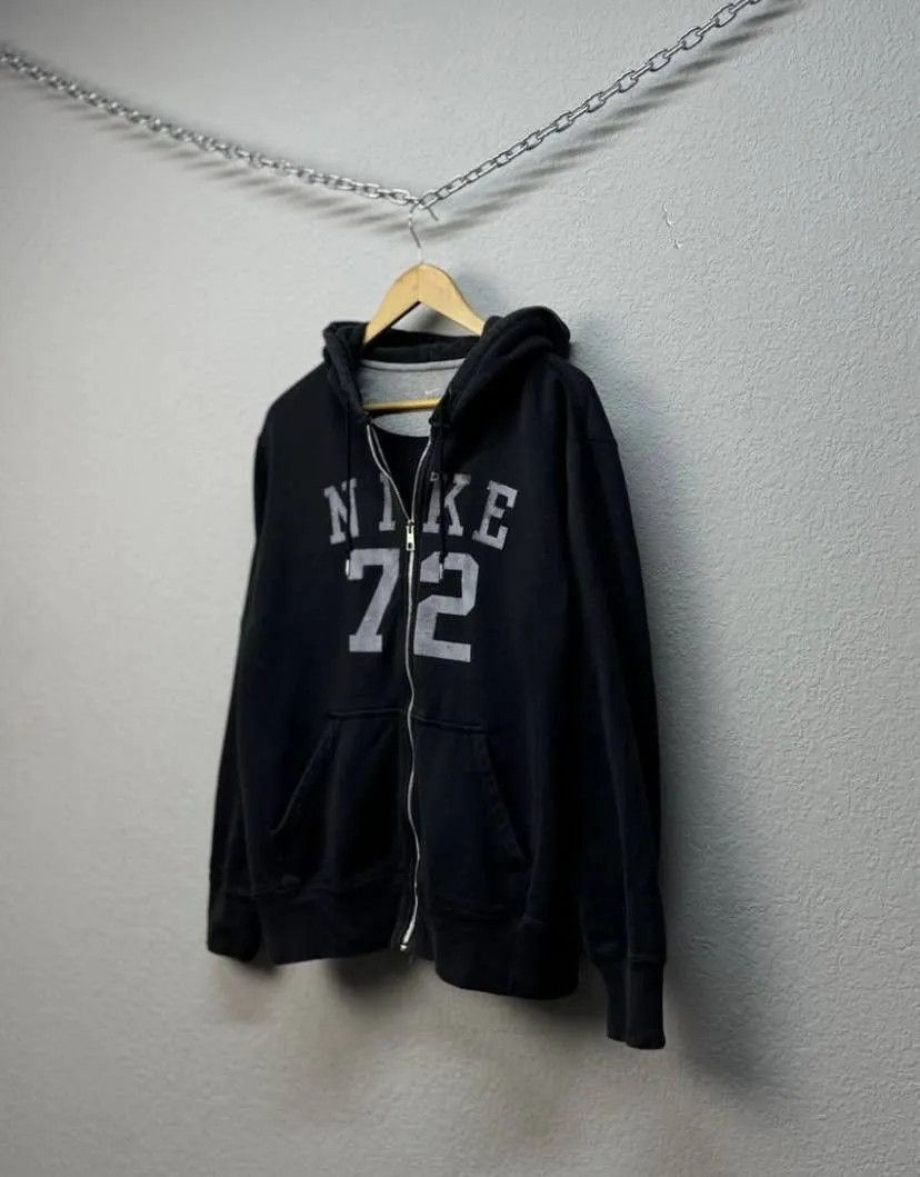 Vintage Oversized Nike 72 Men`s Zip Hoodie Distressed Size US L / EU 52-54 / 3 - 8 Thumbnail