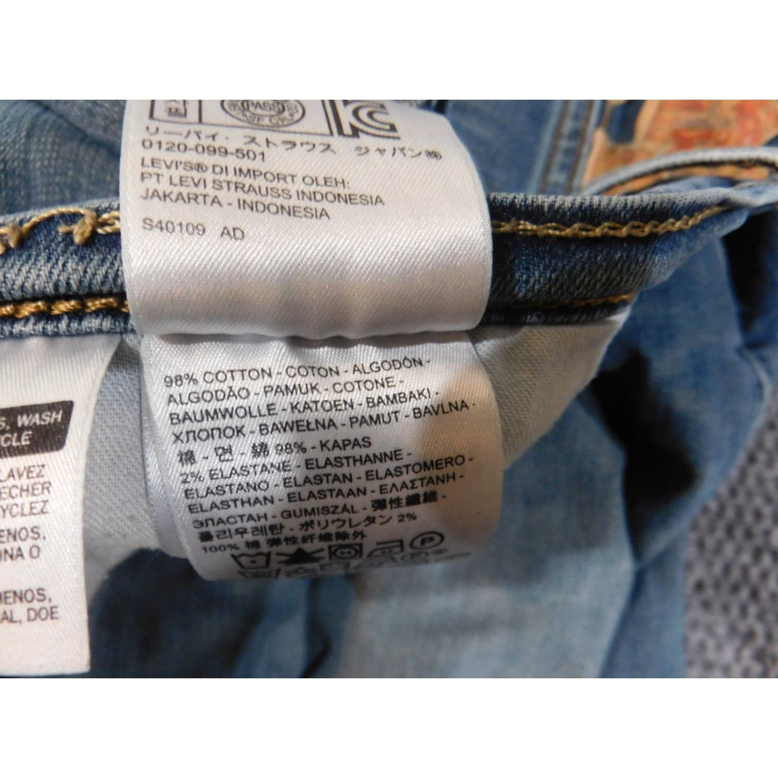 Levi's VINTAGE Levi's 505 Jeans Mens 42x34 Blue Denim Straight Classic Distressed Light Wash Pockets Cowboy 505 Model Levi's 500 Series Size US 42 / EU 58 - 5 Thumbnail