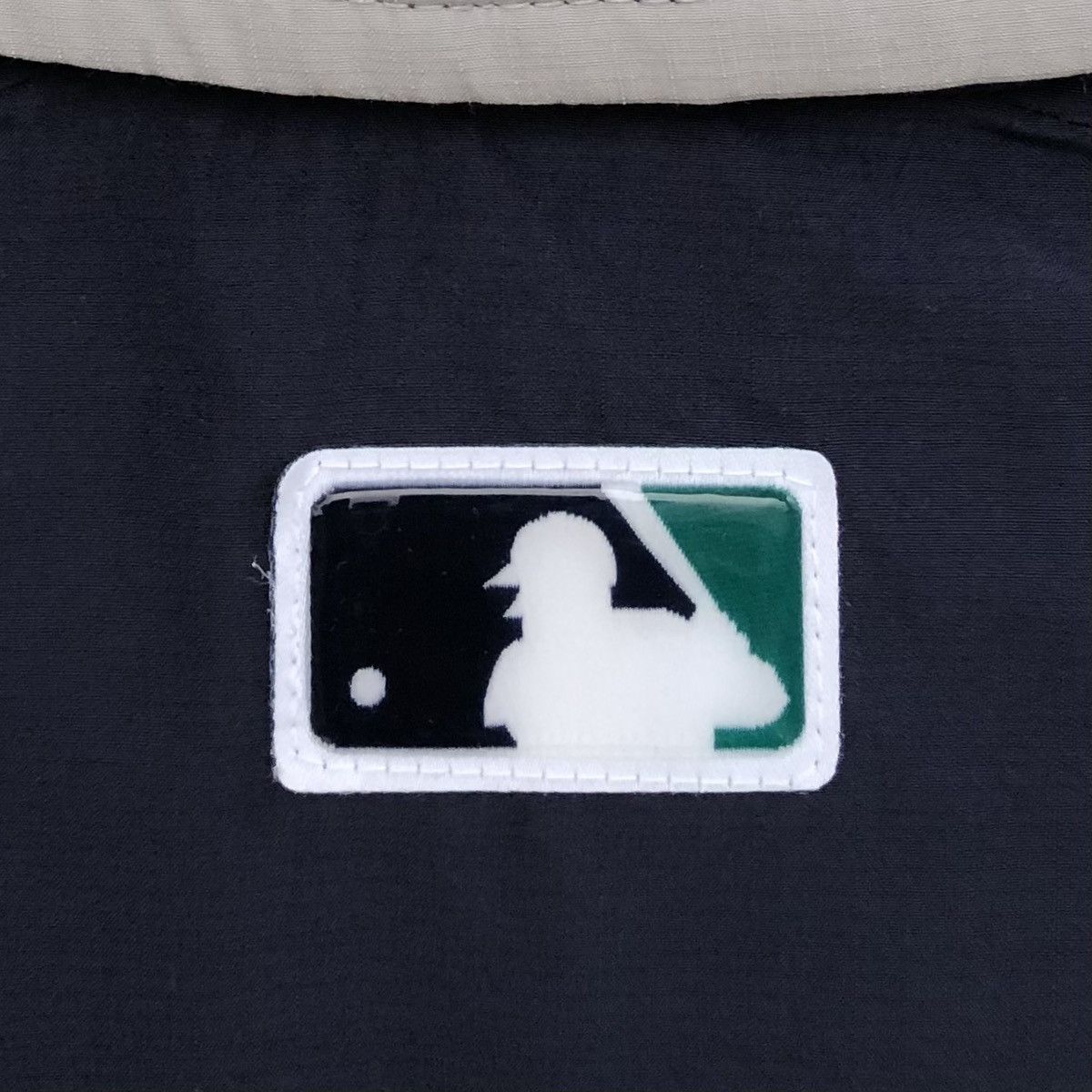 Majestic Vintage Seattle Mariners MLB Lightweight Jacket Size US M / EU 48-50 / 2 - 7 Thumbnail