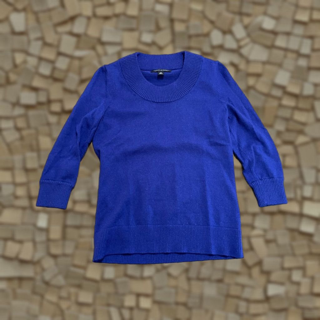 Banana Republic Banana Republic Shirt Womens XS Blue 3/4 Sleeve Round Neck T-Shirt Casual Regular Pullover Modern Basic Size XS / US 0-2 / IT 36-38 - 1 Thumbnail