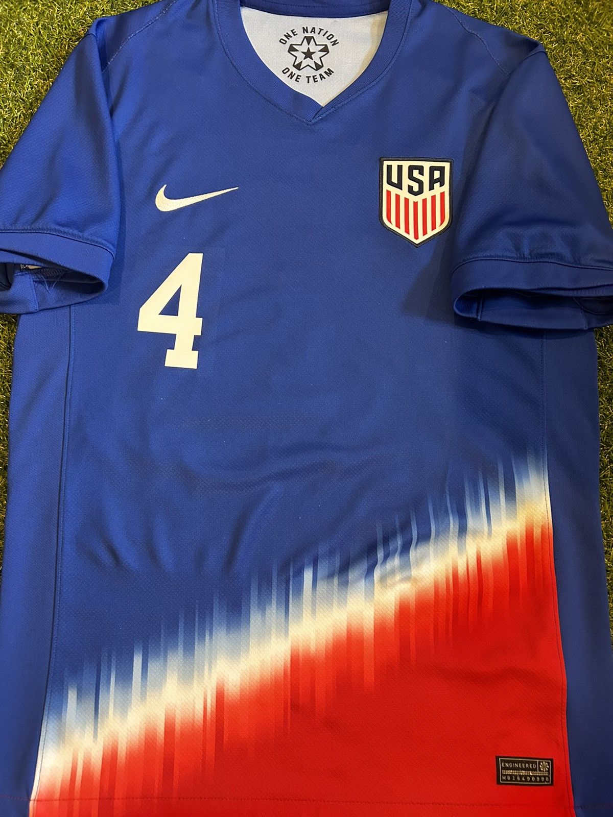Nike 24/25 USA Adams Away Shirt Size US S / EU 44-46 / 1 - 2 Thumbnail