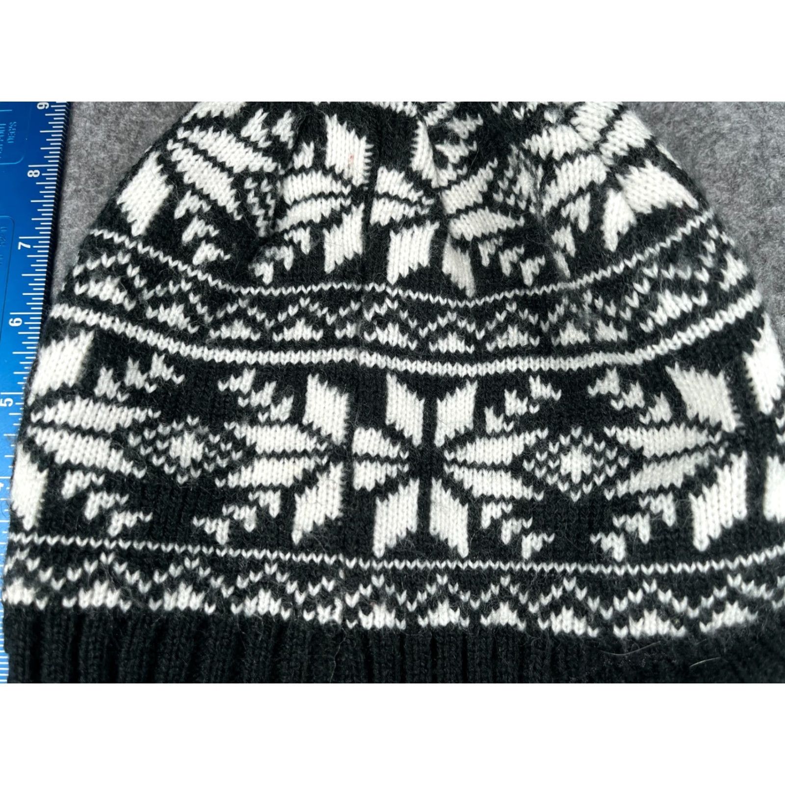 Vintage Bluetooth Beanie Beanie Adult One Size Black White Fair Isle Knit Acrylic Blend Ski Size ONE SIZE - 3 Thumbnail