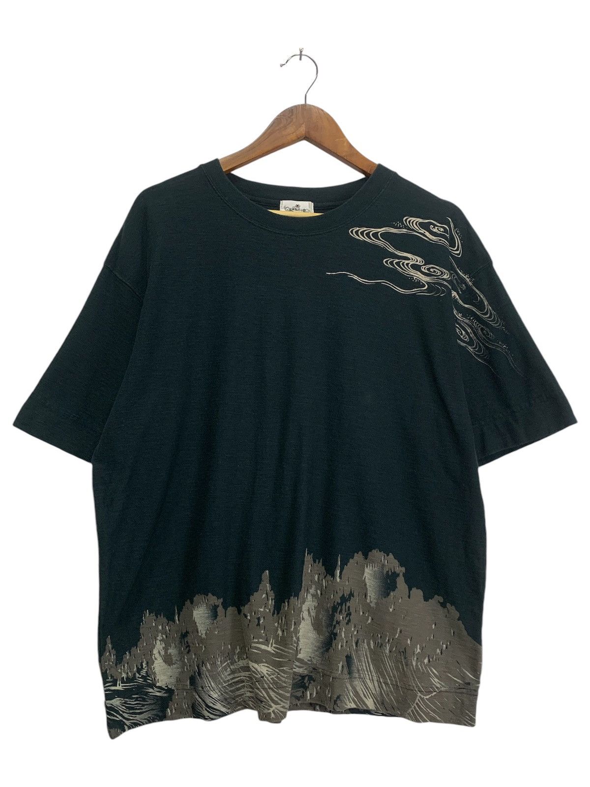 Japanese Brand Vintage Karakuri Tamashi Sukajan tee Size US XL / EU 56 / 4 - 2 Thumbnail
