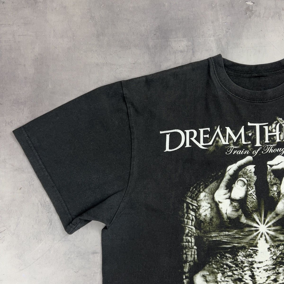 Band Tees Rare! Vintage Dream Theater Train Of Thought Big Logo Tee Size US M / EU 48-50 / 2 - 2 Thumbnail