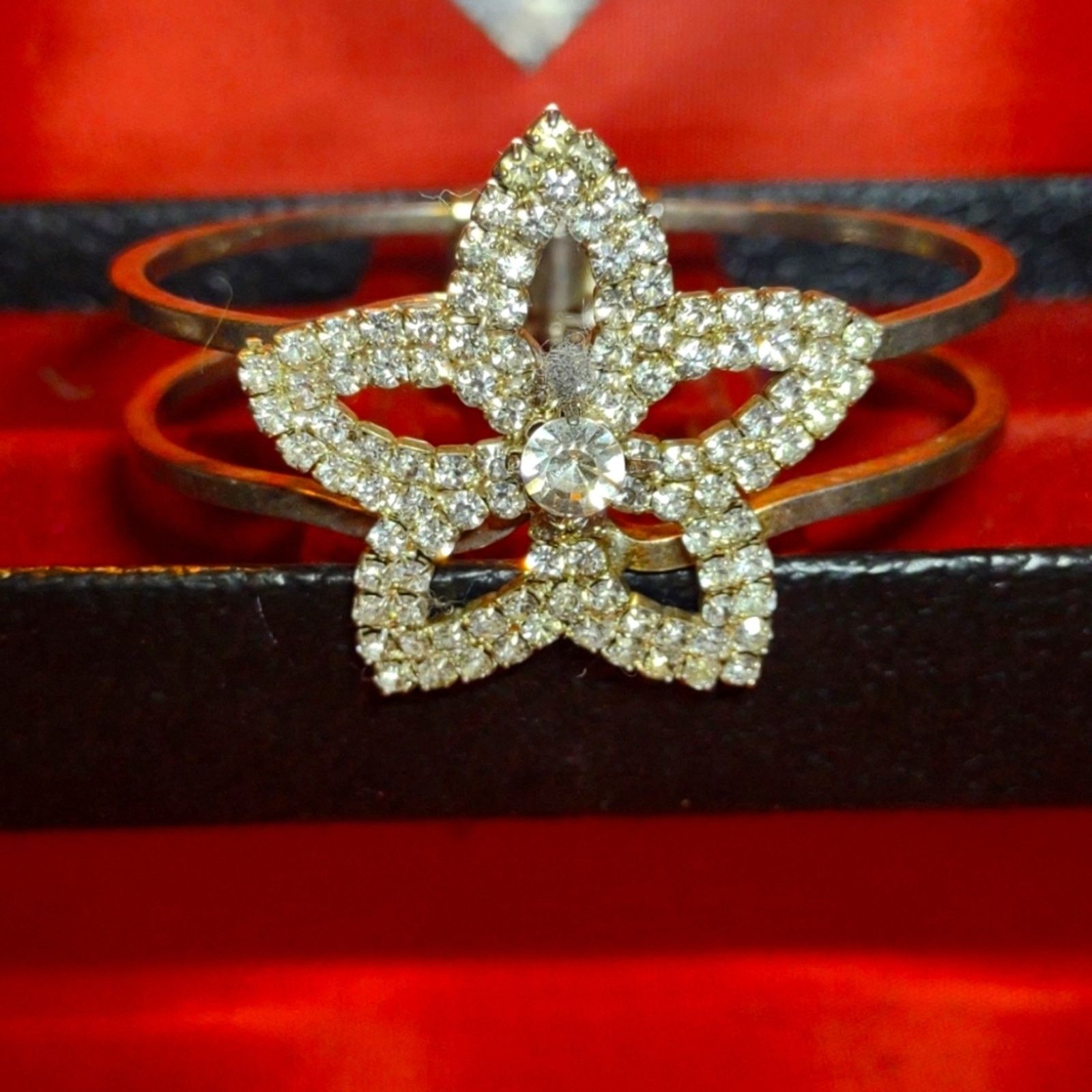 Vintage Exquisite vintage flowered rhinestone clamp bracelet~ 1950s Size ONE SIZE - 2 Thumbnail