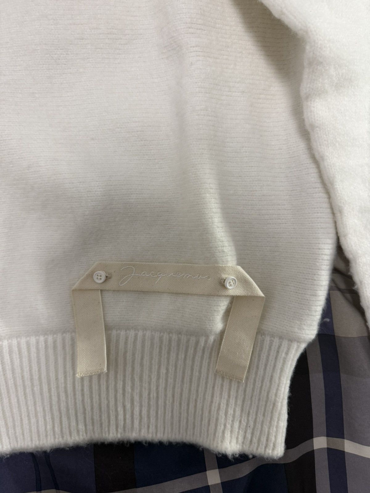 Jacquemus Jacquemus White/Cream Brushed Knit Sweater Size US XS / EU 42 / 0 - 3 Thumbnail