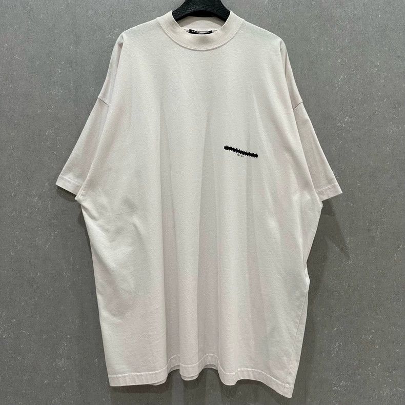 Balenciaga Balenciaga Graffiti logo short sleeve Size US L / EU 52-54 / 3 - 2 Thumbnail