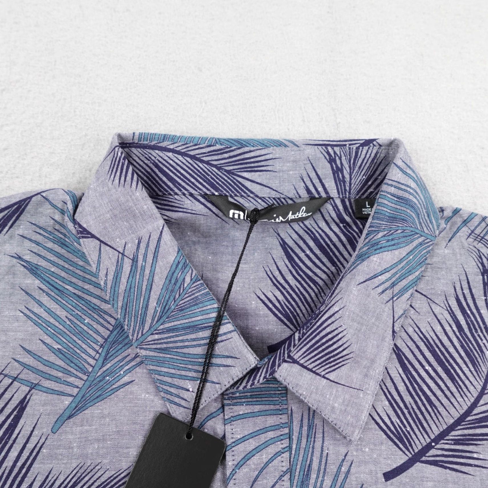 Travis Mathew Shirt Mens Large Blue Palm Aloha Button Up Floral Tropical Casual