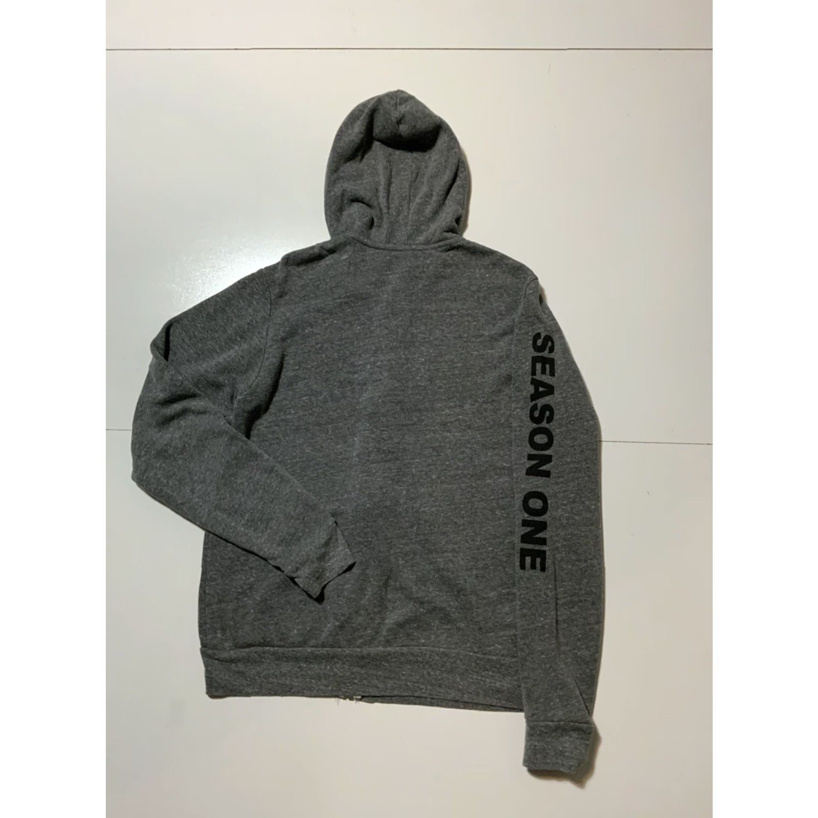 Vintage VINTAGE Alex Inc ABC Sitcom TV Series Season One Cast Crew Promo Full Zip Hoodie Sz. M Gray Mens Size US M / EU 48-50 / 2 - 2 Thumbnail