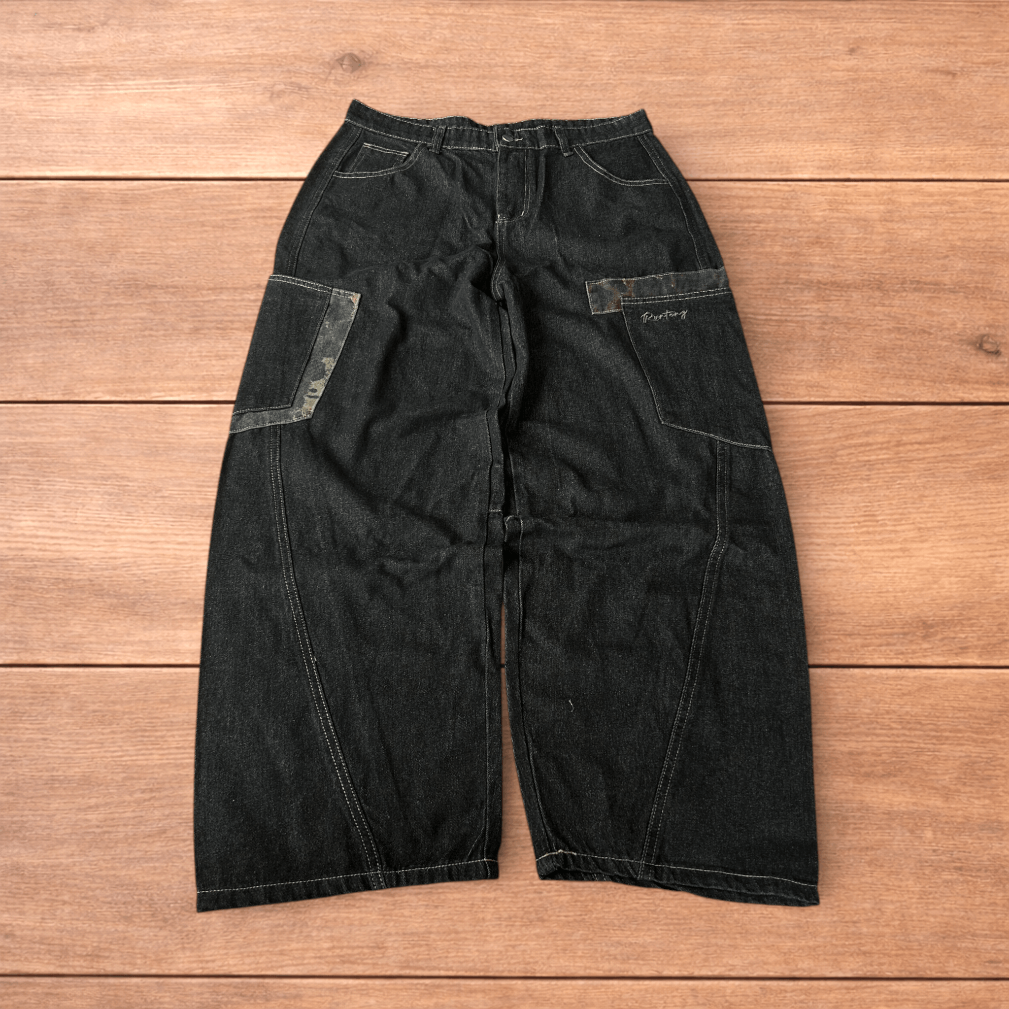Japanese Brand Baggy wide leg jeans with leopard print in dark blue. Size US 36 / EU 52 - 2 Thumbnail