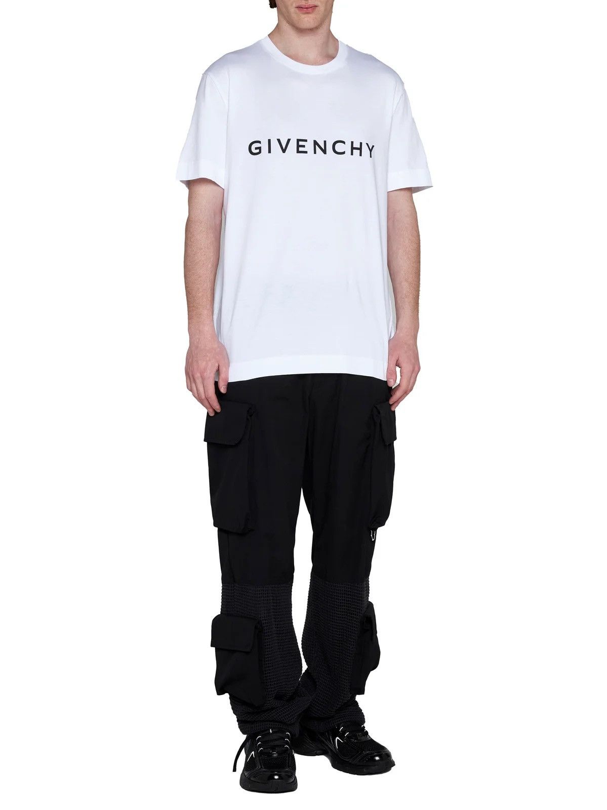 Givenchy Givenchy - Mesh Panel Multi-Pocket Cargo Pants Size US 30 / EU 46 - 24 Thumbnail