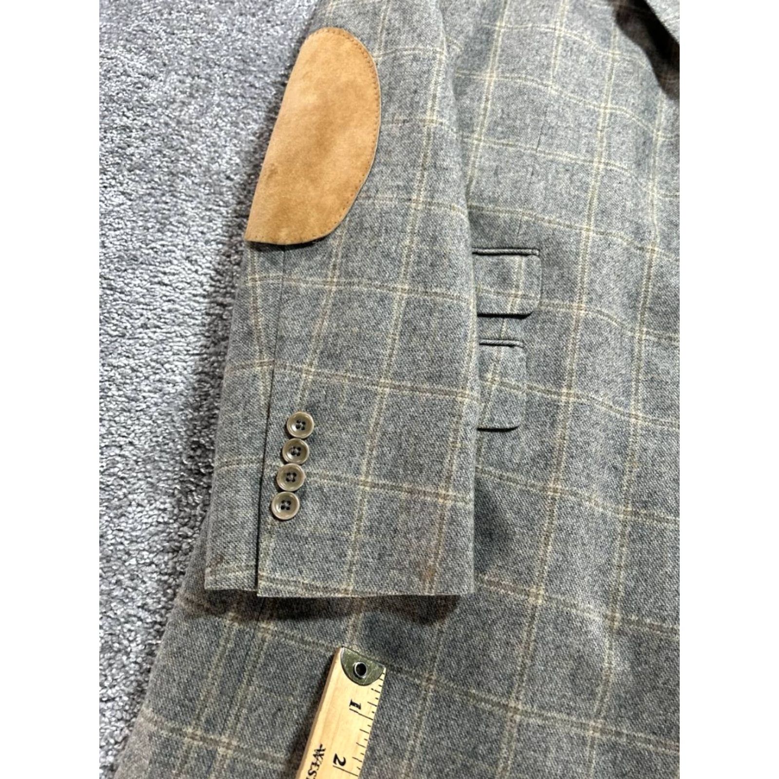 Brooks Brothers Brooks Brothers Blazer Mens 42 Gray Plaid Wool Cashmere Jacket Single-Breasted Notch 3-Button City Classic Mens Size 42R - 5 Thumbnail