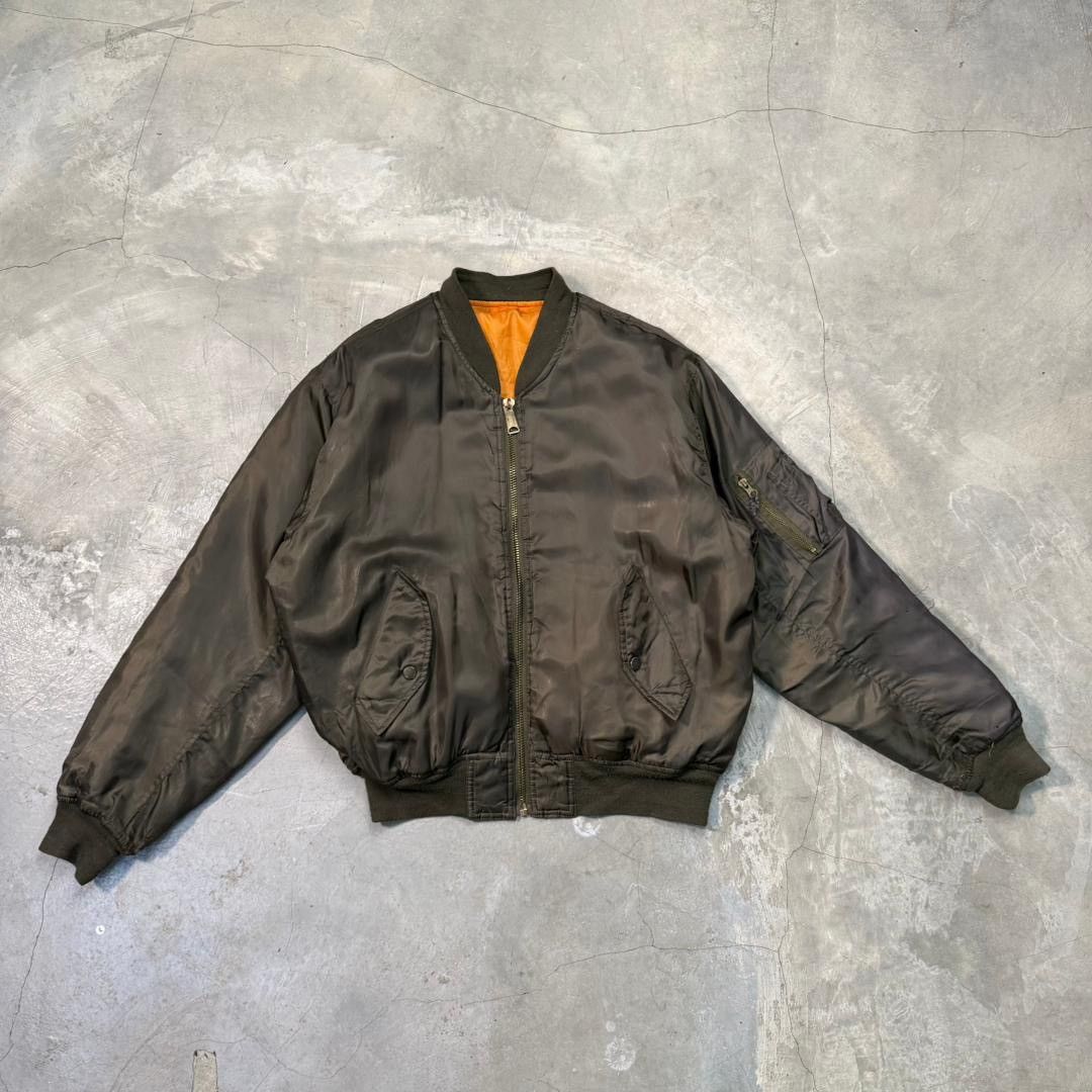 Vintage Vintage Military MA-1 Reversible Bomber Flyer Jacket BoxyFit Size US M / EU 48-50 / 2 - 1 Thumbnail