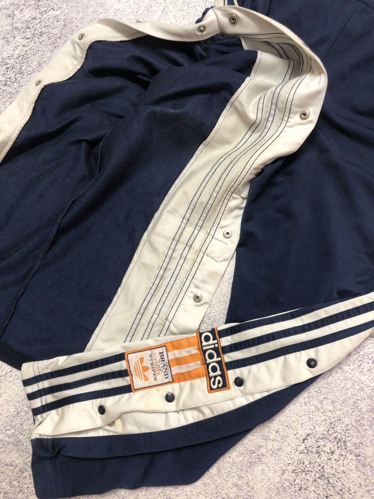 Vintage Vintage casual pants adidas very rare usa y2k Size US 31 - 6 Thumbnail
