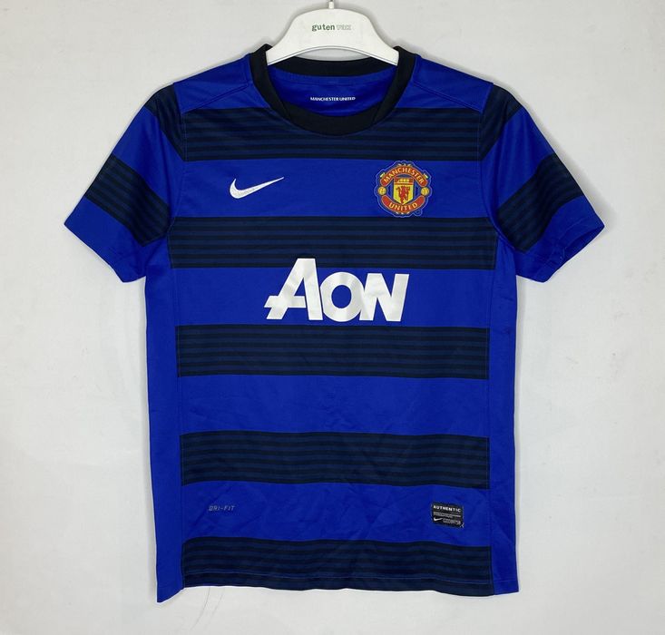 Aon sales soccer jersey