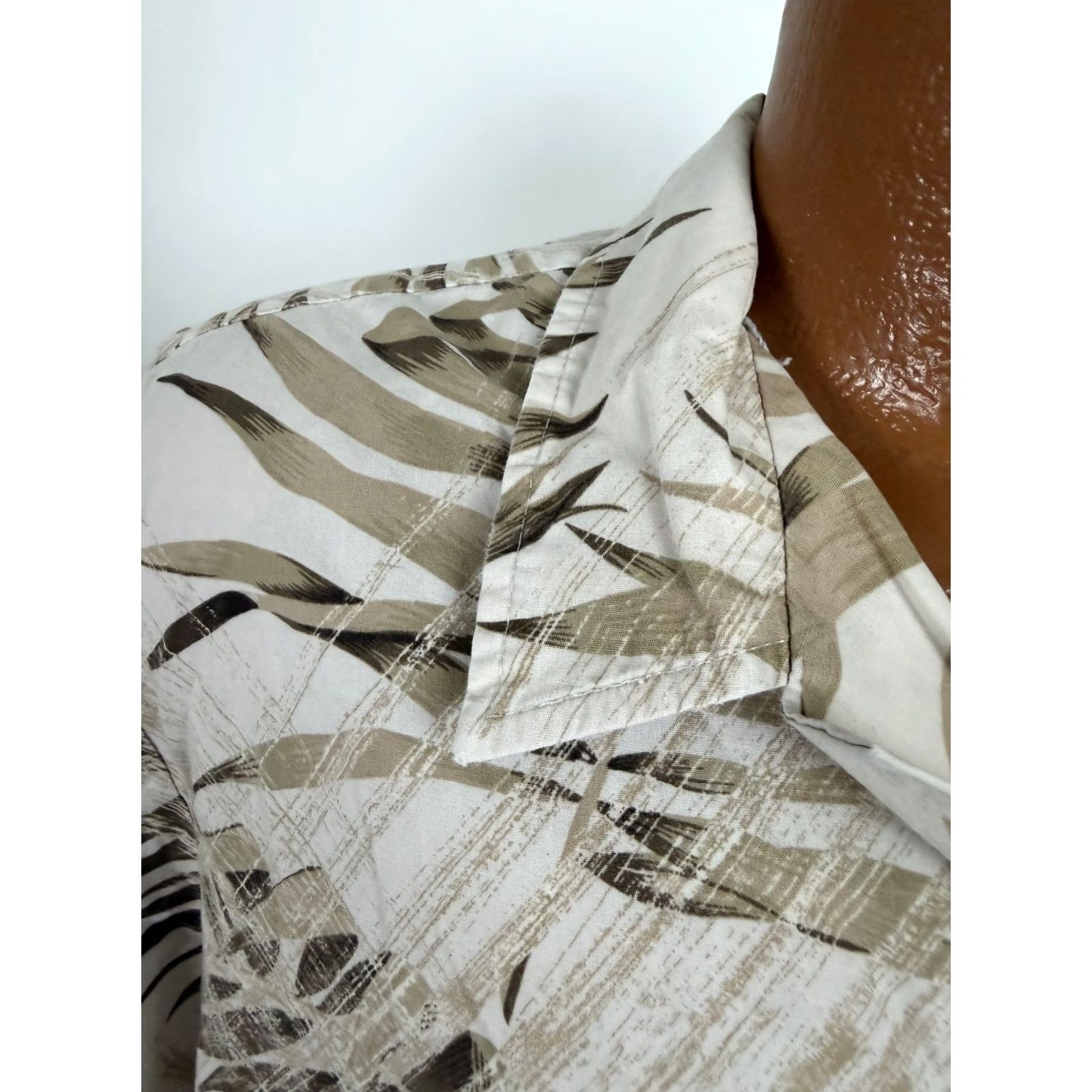 Vintage VINTAGE Kalaheo Shirt Men 2XL Beig e? (Note: This task requires a final title with given constraints; provide a corrected title.) Size US XXL / EU 58 / 5 - 3 Thumbnail