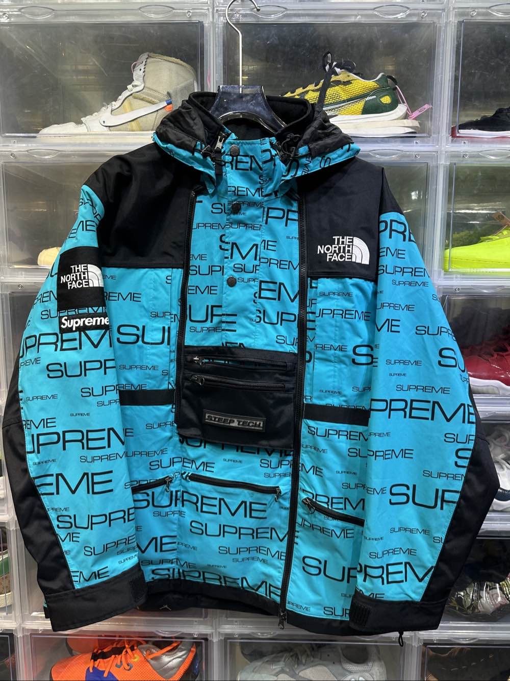 Supreme Supreme x The North Face Steep Tech Apogee Jacket XL Size US XL / EU 56 / 4 - 1 Thumbnail